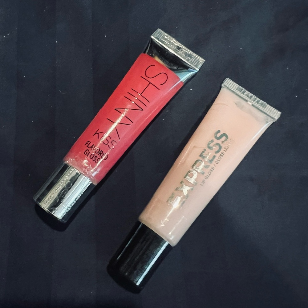 ‘Express’ and ‘Victoria’s Secret’ Lip Gloss - Love Berry (ONLY ONE LEFT)